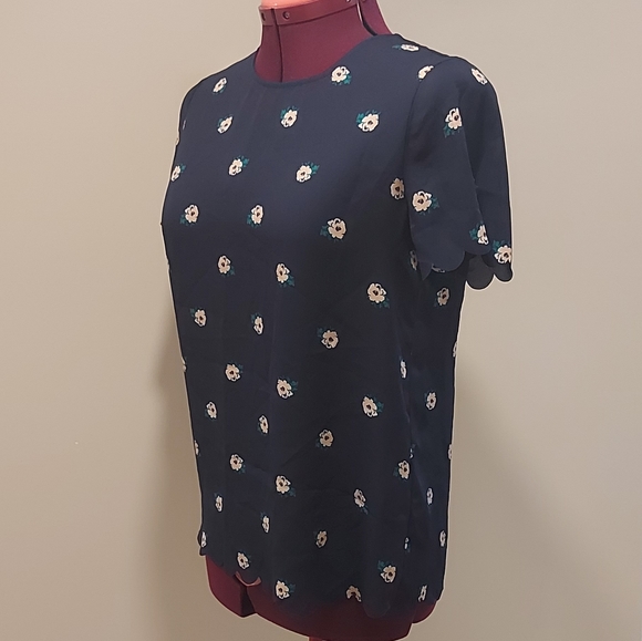 Floral pattern cut out blouse - Picture 1 of 3